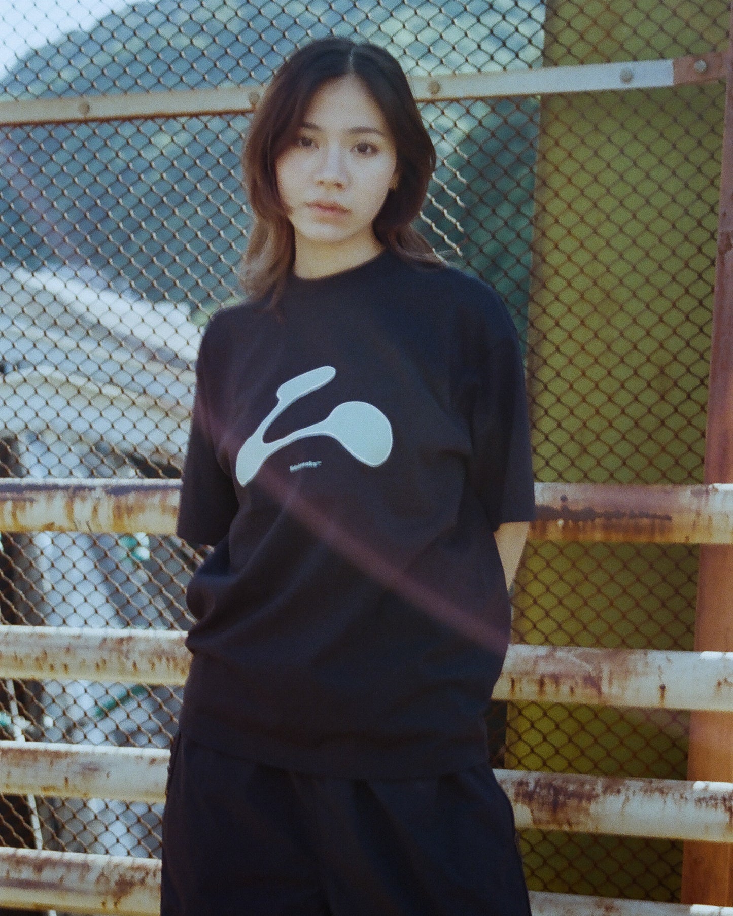 L logo T-shirts “Navy”